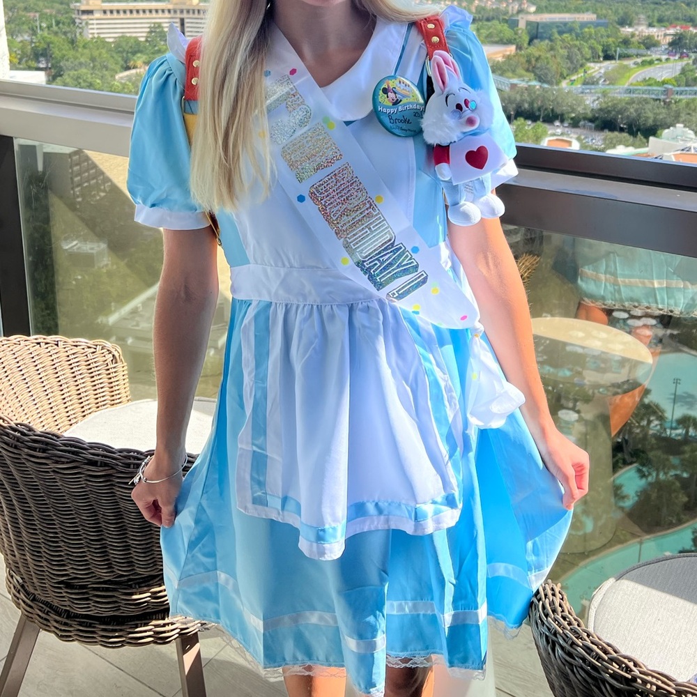 Alice in Wonderland Dress for Halloween